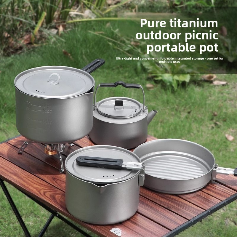 Camping Cooking Kettle - 軽量純チタン製鍋セット、アウトドアキャンプ用調理器具、携帯用食器と水筒、野外キャンプでの使用に最適。