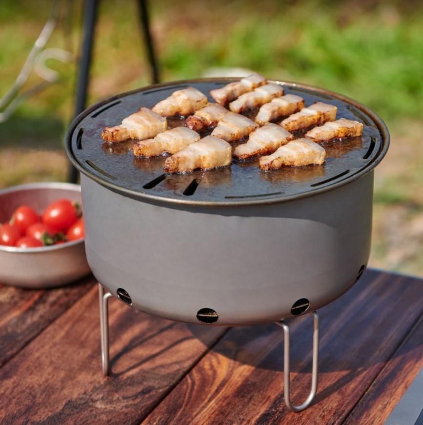 Camping Cooking Flat Top - 屋外用チタン製ポータブルフラットトップ韓国式BBQグリルテーブル 折りたたみ式鉄製調理グリル キャンプ場用