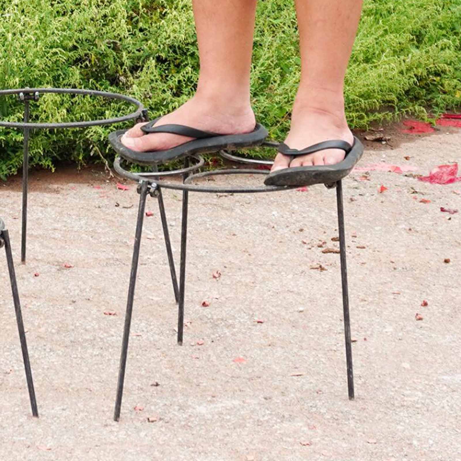 キャンプファイヤー三脚折りたたみグリルスタンドポータブルポッ - Camping Cooking Essentials のレビューと価格