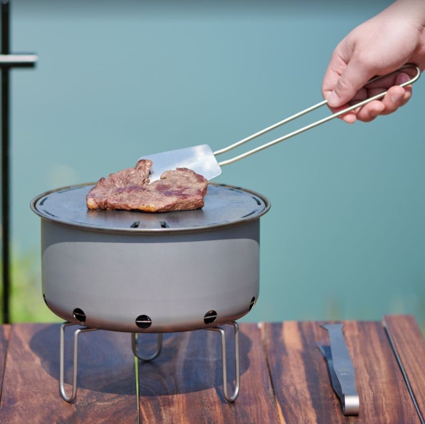 屋外用チタン製ポータブルフラットトップ韓国式BBQグリルテー - Camping Cooking Flat Top のレビューと価格